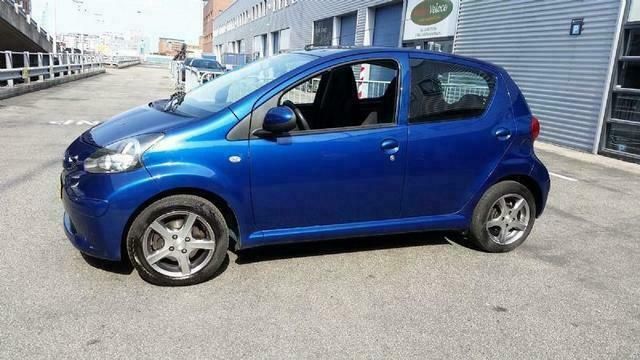 Blauw Gebruikt 2008 Toyota Aygo Hatchback | € 3.699 (Eerlijke prijs) - Afbeelding 1/3