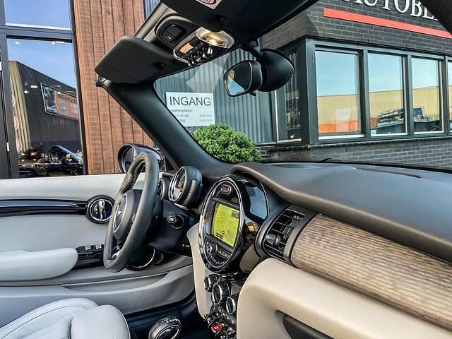 Zwart Occasion 2017 Mini Cooper S Cabriolet Chili Cabriolet | € 21.950 (Eerlijke prijs) - Afbeelding 1/3