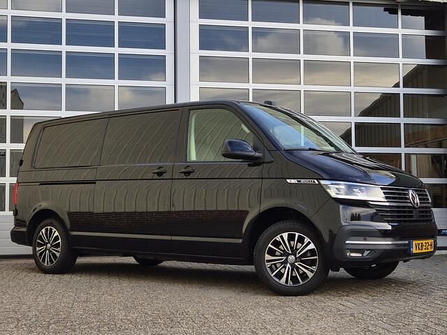 Zwart Gebruikt 2021 VW T6.1 R Van | € 21.750 (Goede deal) - Afbeelding 1/4