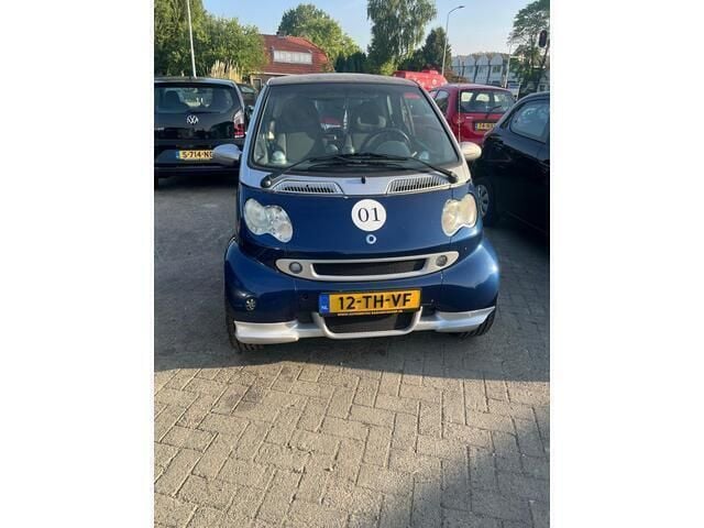 Grijs Gebruikt 2006 Smart ForTwo Coupé Passion Cabriolet | € 1.950 (Eerlijke prijs) - Afbeelding 1/4