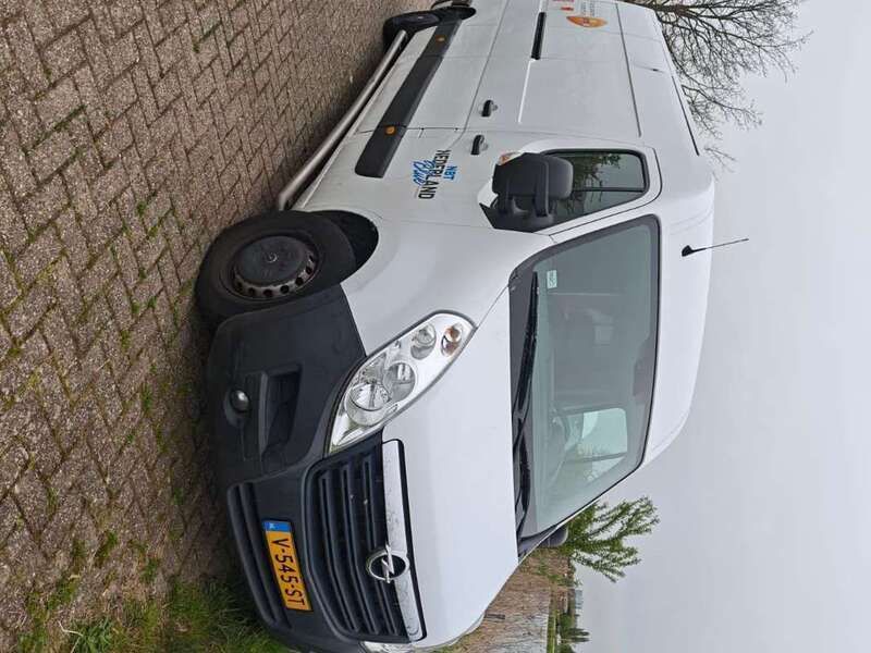 Wit Gebruikt 2018 Opel Movano Van | € 11.950 (Eerlijke prijs) - Afbeelding 1/3