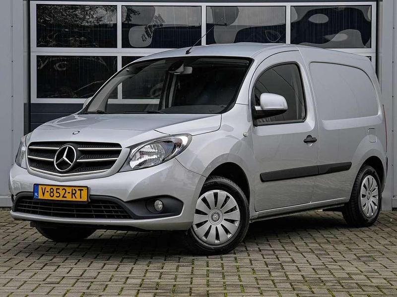 (metallic) Occasion 2018 Mercedes Citan 108 Van | € 7.950 (Eerlijke prijs) - Afbeelding 1/4