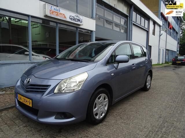 Blauw Gebruikt 2009 Toyota Verso Comfort MPV | € 6.950 (Goede deal) - Afbeelding 1/4