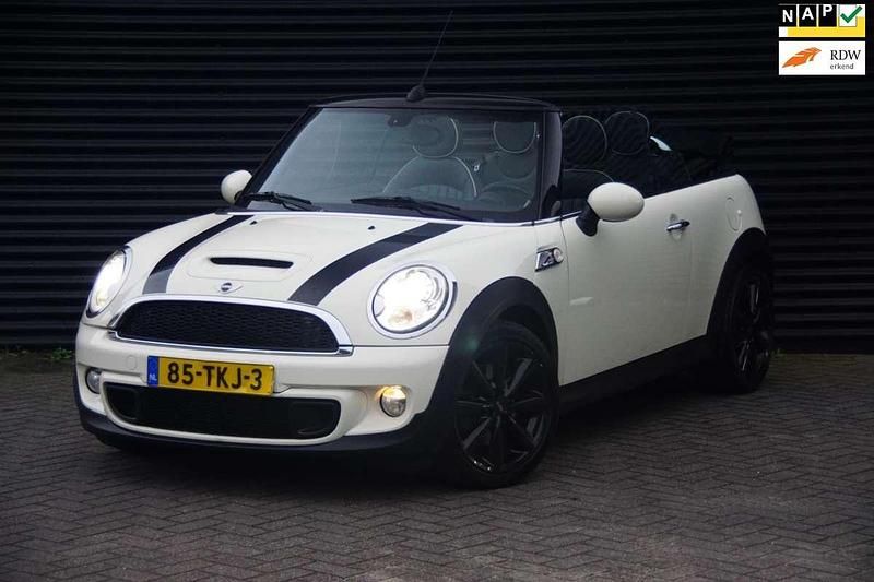 Wit Gebruikt 2012 Mini Cooper Cabriolet Chili Cabriolet | € 8.445 (Eerlijke prijs) - Afbeelding 1/4