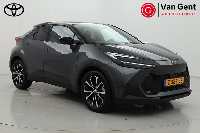 Grijs Gebruikt 2024 Toyota C-HR Edition SUV | € 33.499 (Duur) - Afbeelding 1/4
