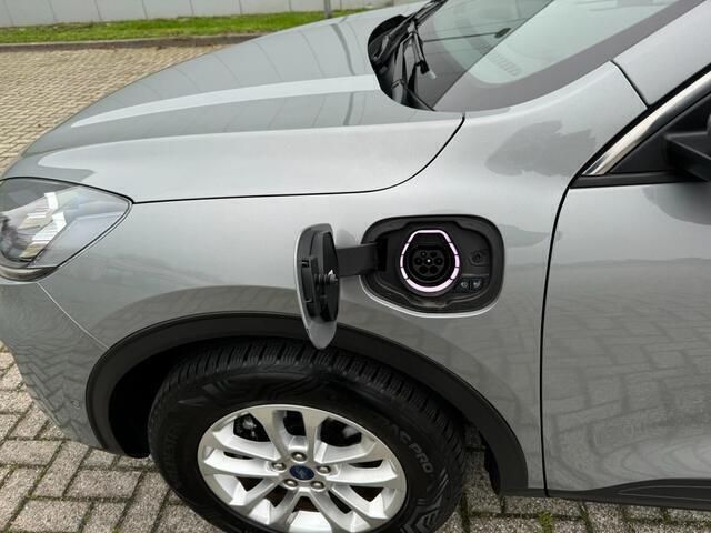 Occasion Ford Kuga ST-Line X 153 PK (112 kW) 2022 Grijs SUV