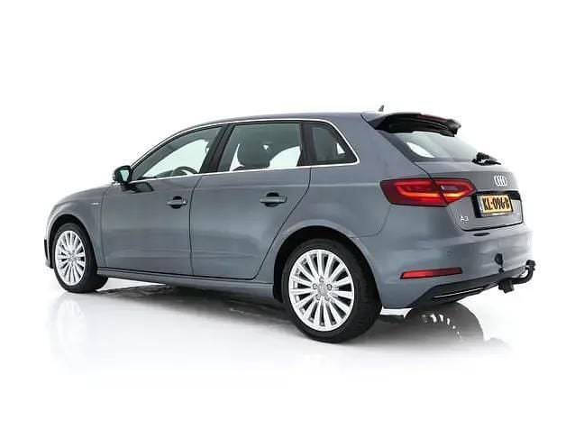 Occasion Audi A3 Sportback e-tron Ambition 2016 Grijs (metallic) Hatchback