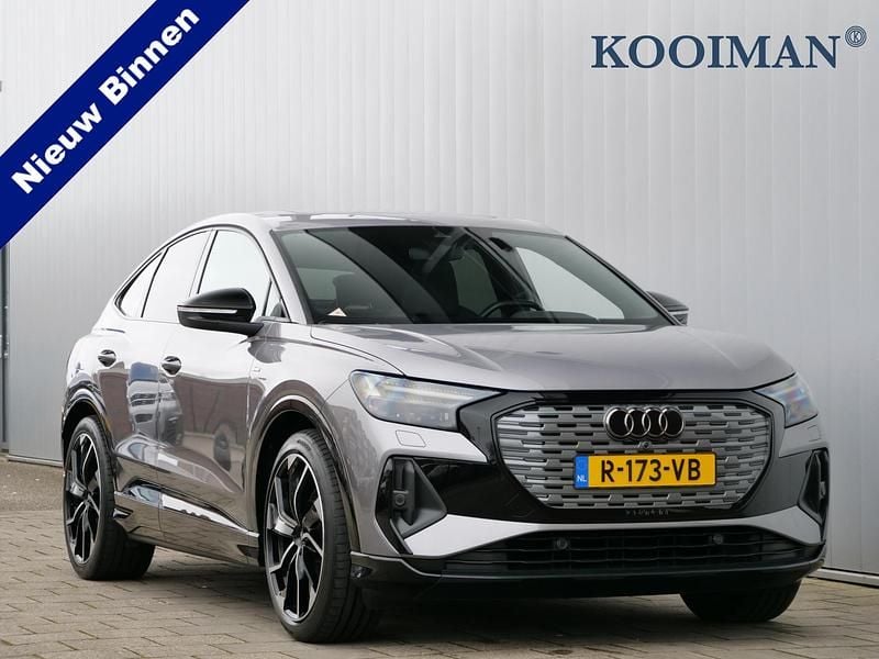 Occasion Audi Q4 e-tron S-Line 220 kW (300 PK) 2022 Grijs SUV