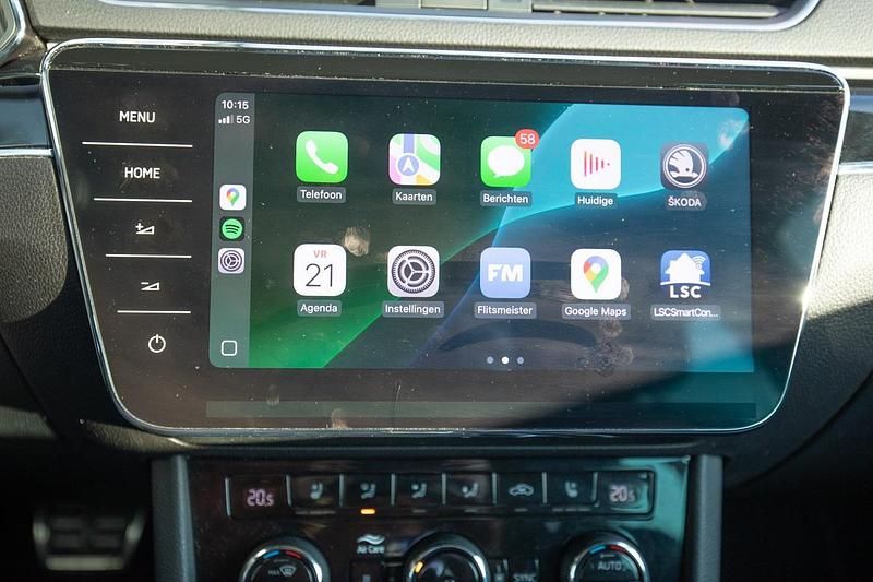 Occasion Skoda Superb LAURIN & KLEMENT 150 PK (110 kW) 2021 Zilver Stationwagen