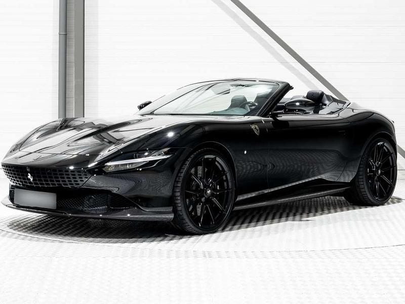 Zwart Gebruikt 2024 Ferrari Roma Coupé | € 345.000 - Afbeelding 1/4