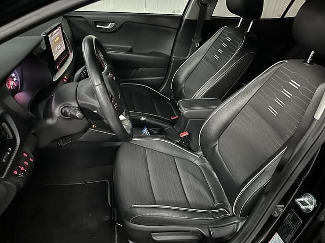 Occasion Kia Stonic GT-Line 101 PK (74 kW) 2022 Zwart SUV