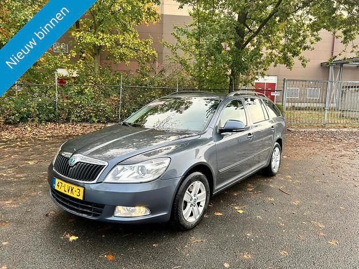 Gebruikt 2010 Skoda Octavia Business Line Stationwagen | € 1.599 (Goede deal) - Afbeelding 1/4