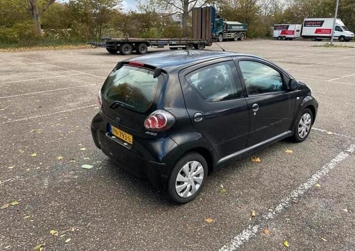 Gebruikt 2009 Toyota Aygo Hatchback | € 1.950 (Eerlijke prijs) - Afbeelding 1/1