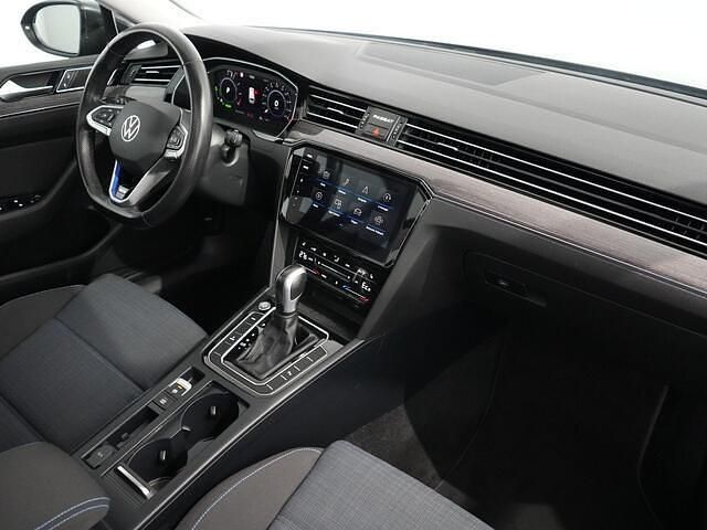 Occasion VW Passat Business 218 PK (160 kW) 2022 Grijs Stationwagen
