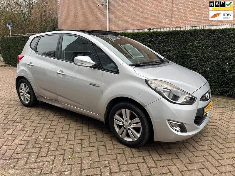 Grijs Gebruikt 2012 Hyundai ix20 Hatchback | € 3.250 (Super prijs) - Afbeelding 1/4