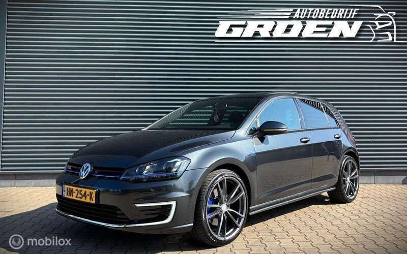 Zwart Gebruikt 2015 VW Golf VII GTE Hatchback | € 13.450 (Eerlijke prijs) - Afbeelding 1/4