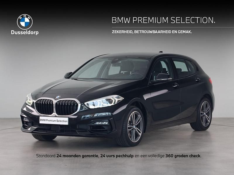 Zwart Gebruikt 2020 BMW 118 Executive Hatchback | € 21.950 (Goede deal) - Afbeelding 1/4