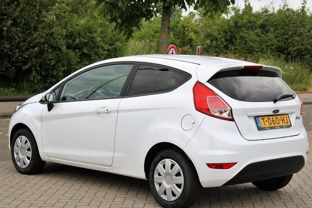 Occasion Ford Fiesta Style 82 PK (60 kW) 2013 Wit Hatchback