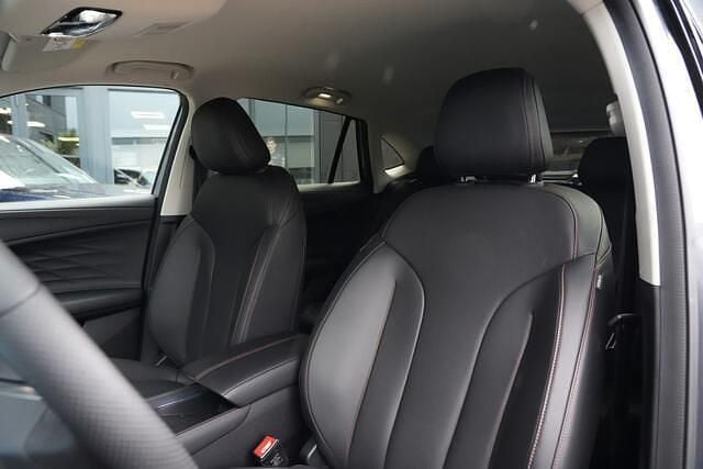 Nieuw MG HS Luxury 272 PK (200 kW) 2025 Grijs (metallic) SUV