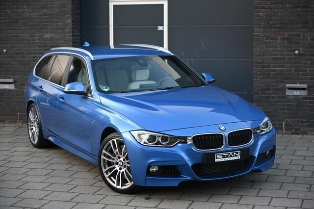 Blauw Gebruikt 2014 BMW 335 Executive Stationwagen | € 26.950 (Duur) - Afbeelding 1/4