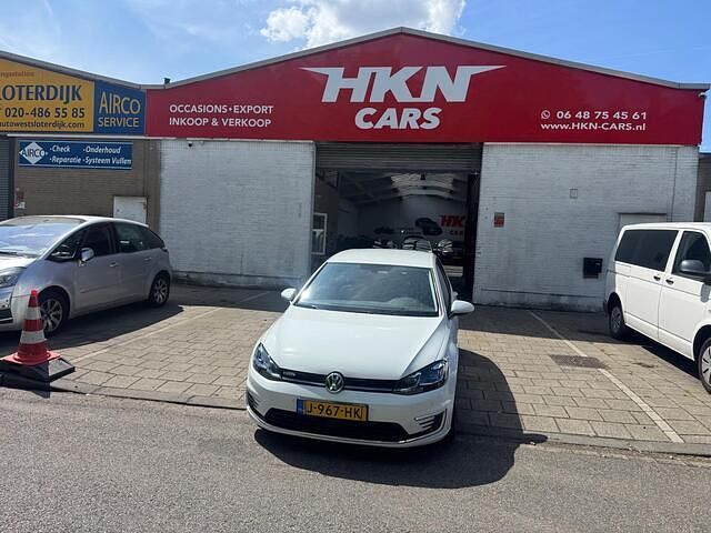 Wit Gebruikt 2020 VW e-Golf Hatchback | € 12.950 (Eerlijke prijs) - Afbeelding 1/4