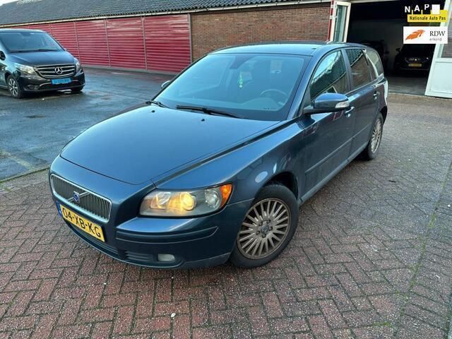 Blauw Gebruikt 2007 Volvo V50 Stationwagen | € 2.295 (Goede deal) - Afbeelding 1/4