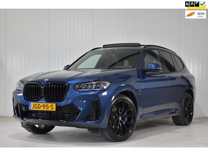 Blauw Gebruikt 2023 BMW X3 Executive SUV | € 49.995 (Eerlijke prijs) - Afbeelding 1/4
