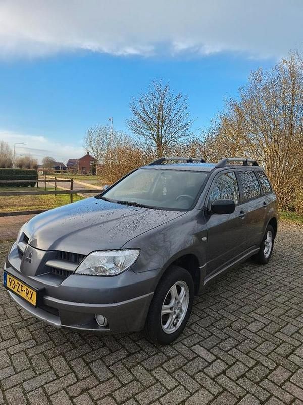 Occasion 2008 Mitsubishi Outlander SUV | € 2.250 (Goede deal) - Afbeelding 1/4