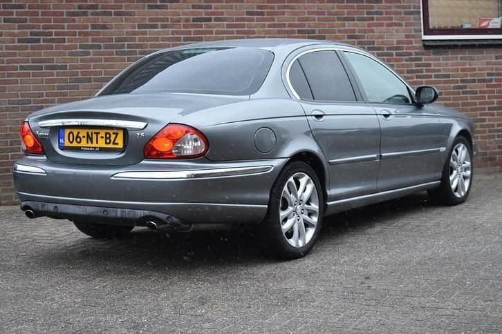 Occasion Jaguar X-type Executive 196 PK (144 kW) 2004 Grijs Sedan