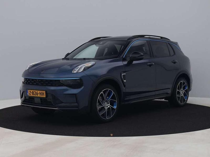 Blauw, metallic lak Occasion 2024 Lynk & Co 01 SUV | € 26.900 (Goede deal) - Afbeelding 1/3
