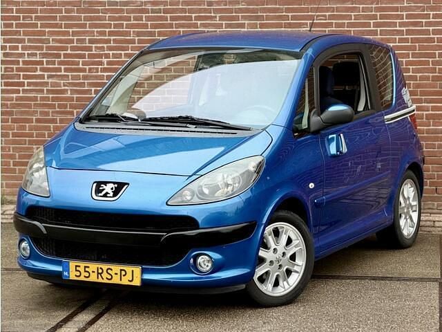 Occasion Peugeot 1007 74 PK (54 kW) 2005 Blauw MPV