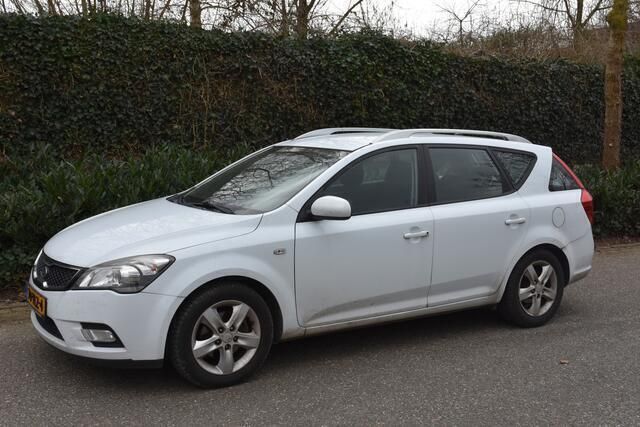 Occasion Kia Ceed Plus 116 PK (85 kW) 2012 Wit Hatchback