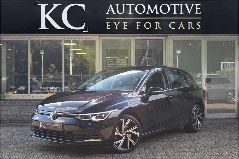 Zwart Gebruikt 2020 VW Golf VIII Edition Hatchback | € 26.950 (Duur) - Afbeelding 1/4