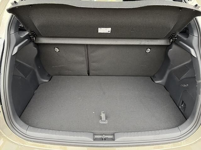 Occasion Toyota Yaris Executive 131 PK (96 kW) 2024 Groen Hatchback