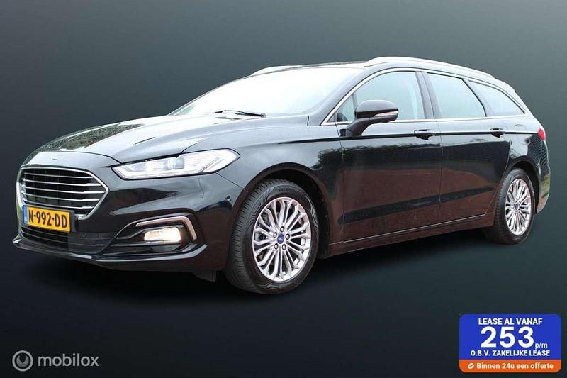 Zwart Gebruikt 2021 Ford Mondeo Titanium Stationwagen | € 18.895 (Goede deal) - Afbeelding 1/4