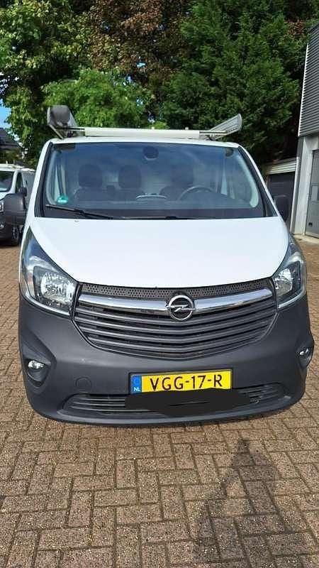 Wit Gebruikt 2015 Opel Vivaro Van | € 7.750 (Eerlijke prijs) - Afbeelding 1/4