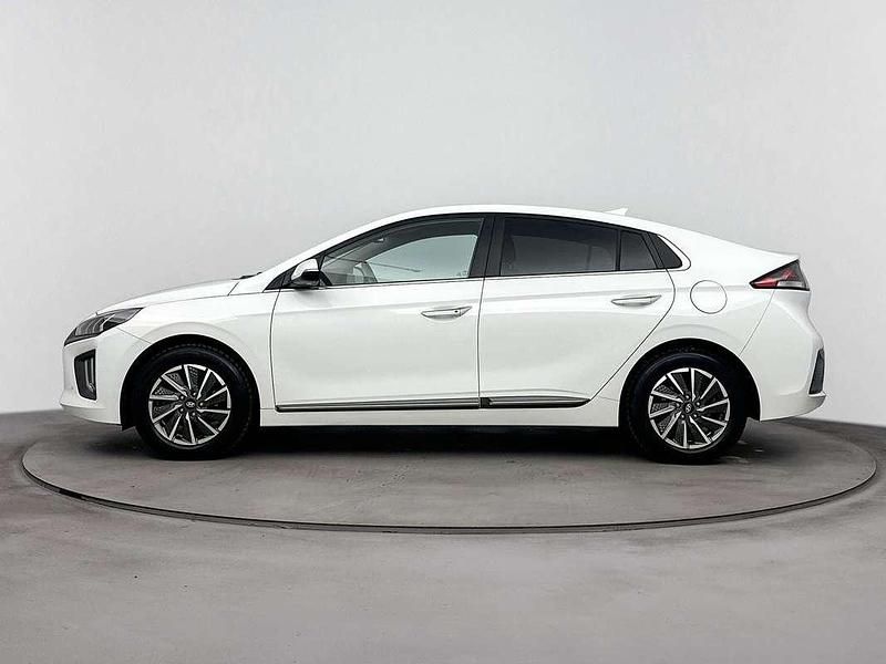 Occasion Hyundai Ioniq Premium 125 kW (170 PK) 2021 Wit Hatchback