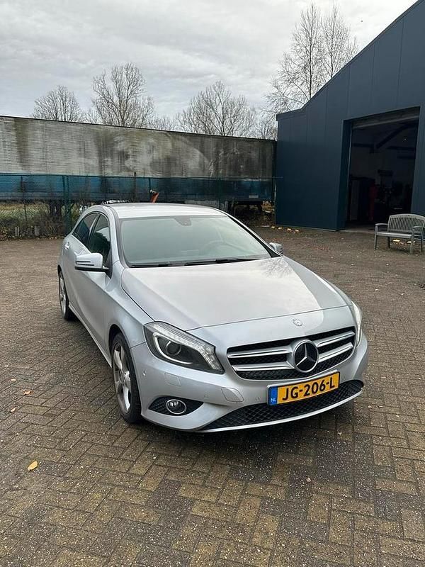 Occasion Mercedes A180 Prestige 122 PK (89 kW) 2014 Zilver Stationwagen
