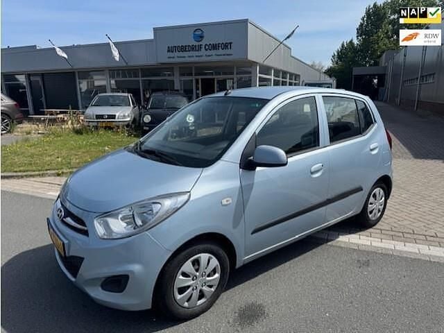Grijs Gebruikt 2011 Hyundai i10 Hatchback | € 2.999 (Eerlijke prijs) - Afbeelding 1/4