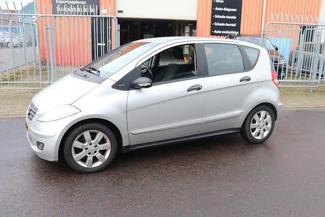 Occasion Mercedes A150 Classic 95 PK (69 kW) 2006 Grijs (metallic) MPV