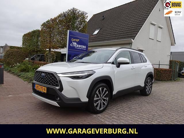 Wit Occasion 2023 Toyota Corolla Cross SUV | € 33.950 (Goede deal) - Afbeelding 1/4