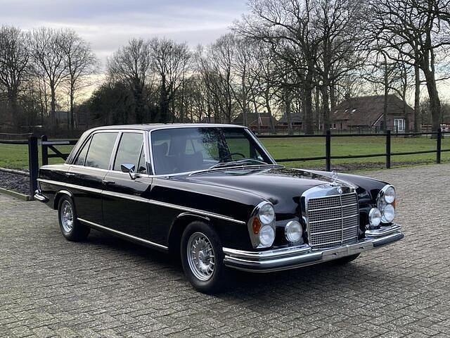 Occasion Mercedes 300 250 PK (183 kW) 1968 Zwart Sedan