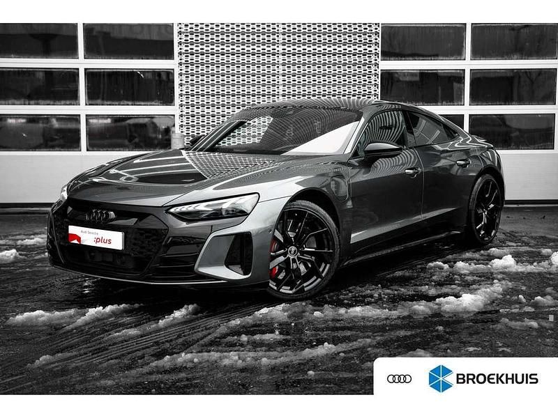 Grijs Occasion 2022 Audi e-tron GT quattro S-Line Sedan | € 59.800 (Super prijs) - Afbeelding 1/4