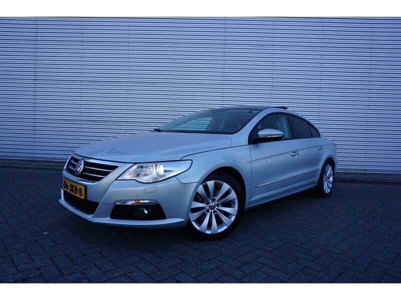 Grijs Gebruikt 2009 VW CC Sedan | € 5.950 (Eerlijke prijs) - Afbeelding 1/4