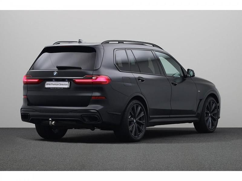 Bmw individual special request lakkleur (donker zwart) Gebruikt 2022 BMW X7 Comfort Edition SUV | € 94.880 (Eerlijke prijs) - Afbeelding 1/1