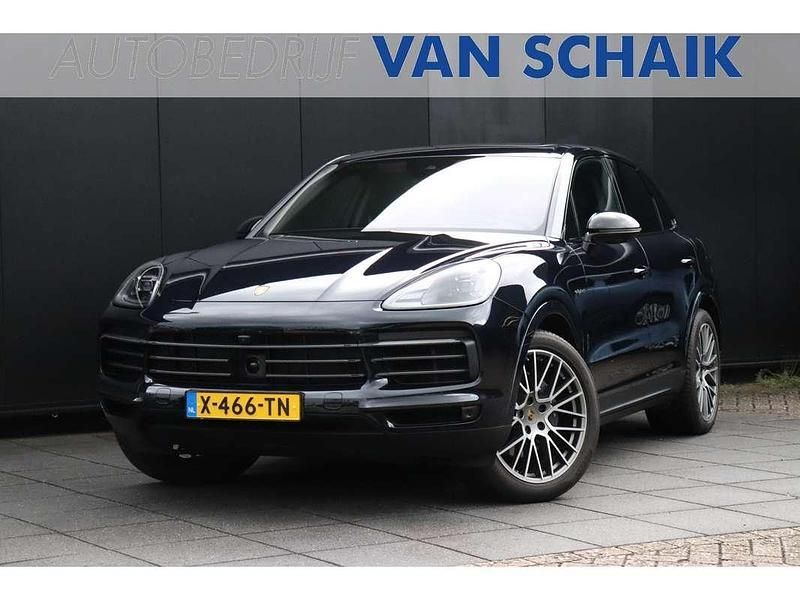Zwart Gebruikt 2023 Porsche Cayenne Platinum Edition SUV | € 93.250 - Afbeelding 1/4