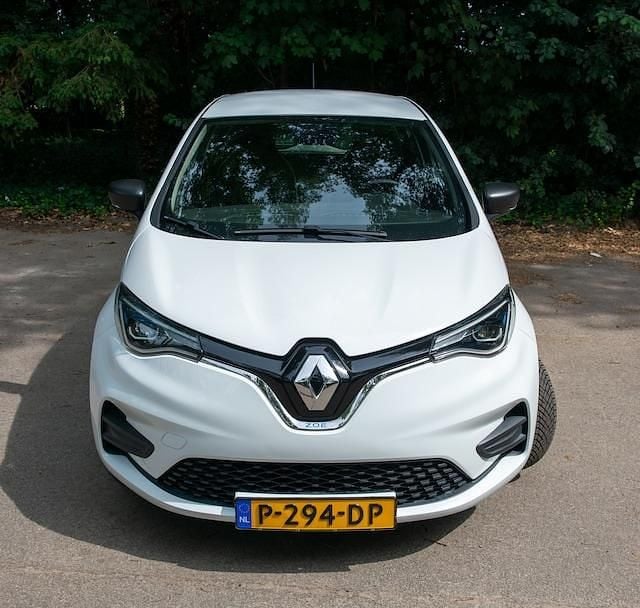 Occasion Renault Zoe Life 80 kW (109 PK) 2020 Wit (metallic) Hatchback