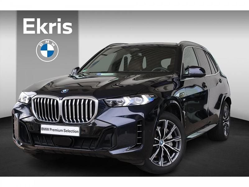 M carbonschwarz Gebruikt 2024 BMW X5 Comfort Edition SUV | € 84.900 (Duur) - Afbeelding 1/4