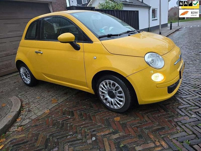 Geel Gebruikt 2014 Fiat 500 Pop Hatchback | € 3.250 (Goede deal) - Afbeelding 1/4
