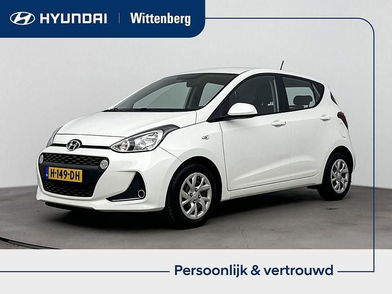 Wit Gebruikt 2020 Hyundai i10 Comfort Hatchback | € 11.800 (Eerlijke prijs) - Afbeelding 1/4